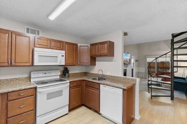 1356 Glenns Bay Rd Apt 203D, Surfside Beach, SC 29575