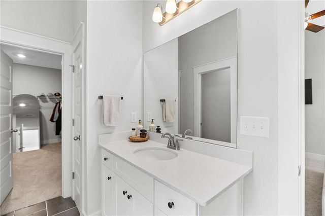 96 Whites Pond Road, Moreland, GA 30259