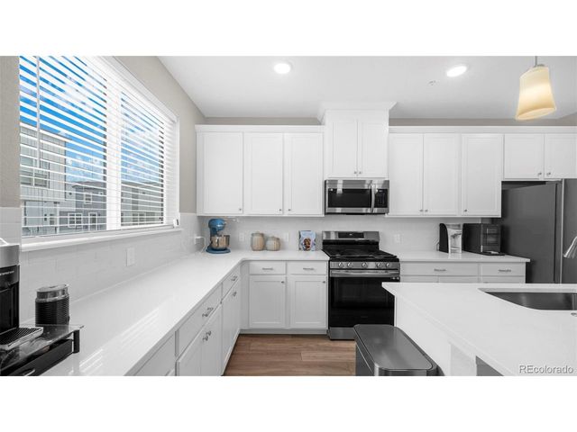 3460 Drumlin Grv, Colorado Springs, CO 80907