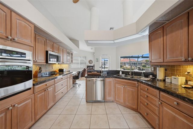 318 SANTANDER COURT, Punta Gorda, FL 33950