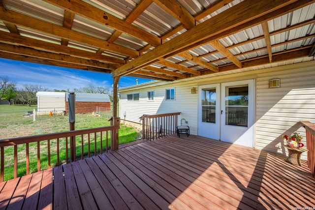 4317 State Hwy 173, Bandera, TX 78003