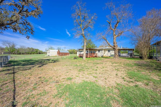 4317 State Hwy 173, Bandera, TX 78003