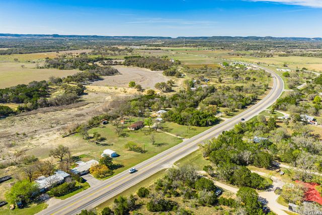 4317 State Hwy 173, Bandera, TX 78003