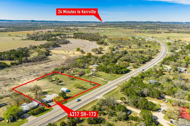 4317 State Hwy 173, Bandera, TX 78003