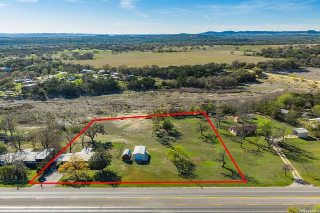 4317 State Hwy 173, Bandera, TX 78003