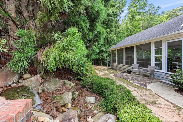 411 Hunting Hills Drive, Braselton, GA 30517