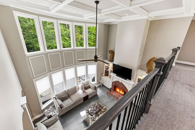 411 Hunting Hills Drive, Braselton, GA 30517