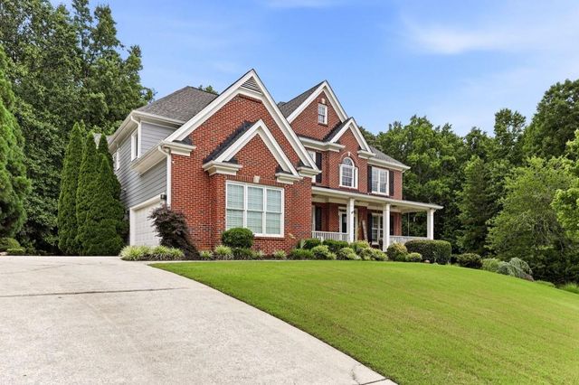 411 Hunting Hills Drive, Braselton, GA 30517