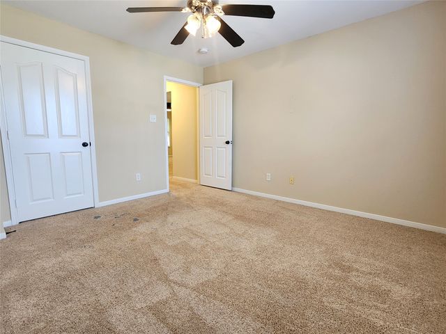 2105 Clubside Drive, Corinth, TX 76210