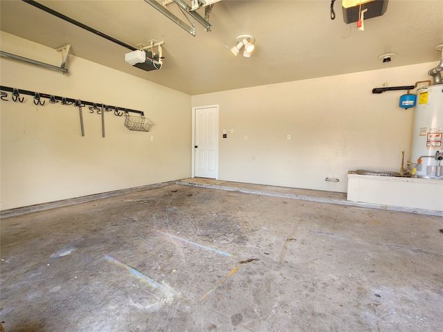 2105 Clubside Drive, Corinth, TX 76210