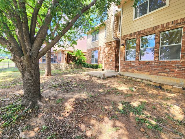 2105 Clubside Drive, Corinth, TX 76210