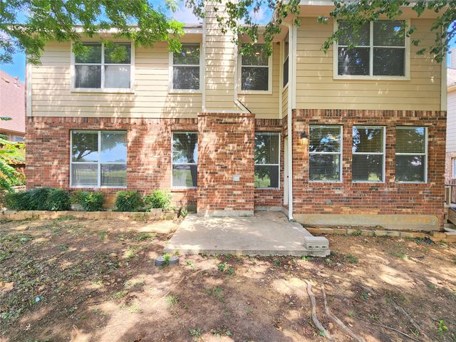2105 Clubside Drive, Corinth, TX 76210