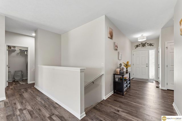 4716 N 210 Avenue, Elkhorn, NE 68022