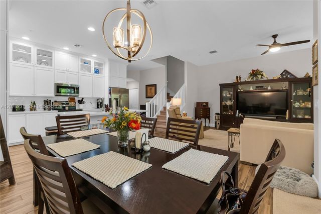 1785 NW 124th Place, Pembroke Pines, FL 33028