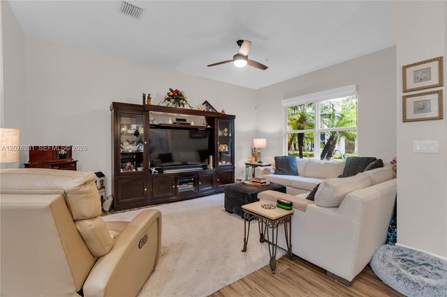 1785 NW 124th Place, Pembroke Pines, FL 33028