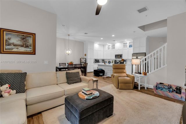 1785 NW 124th Place, Pembroke Pines, FL 33028