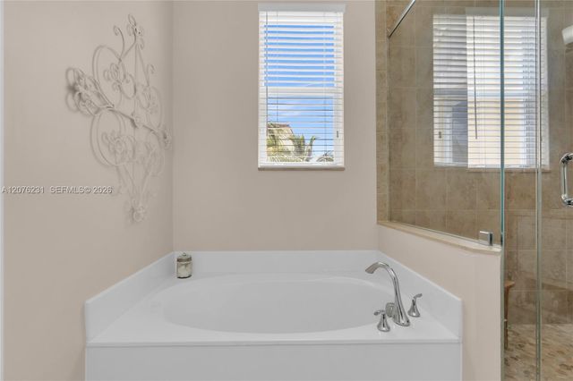 1785 NW 124th Place, Pembroke Pines, FL 33028