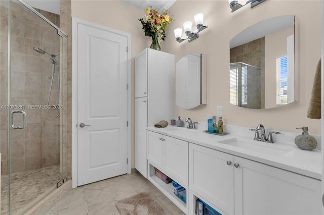 1785 NW 124th Place, Pembroke Pines, FL 33028