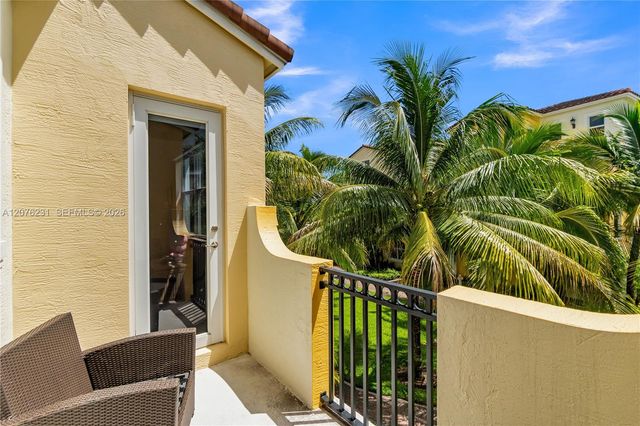 1785 NW 124th Place, Pembroke Pines, FL 33028