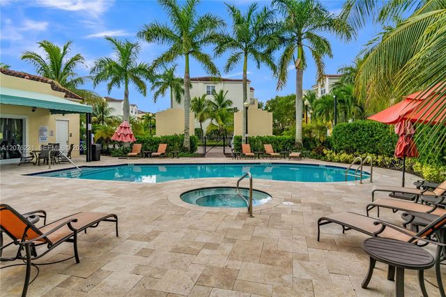 1785 NW 124th Place, Pembroke Pines, FL 33028