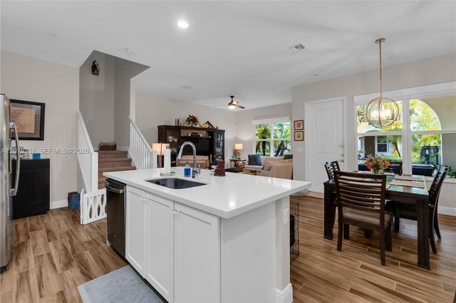 1785 NW 124th Place, Pembroke Pines, FL 33028