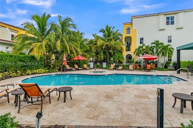1785 NW 124th Place, Pembroke Pines, FL 33028