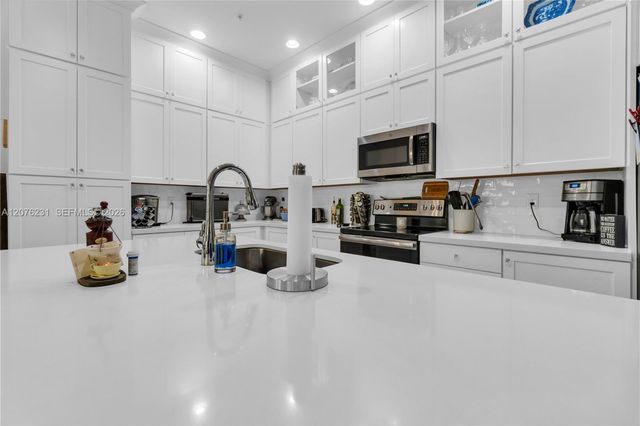 1785 NW 124th Place, Pembroke Pines, FL 33028