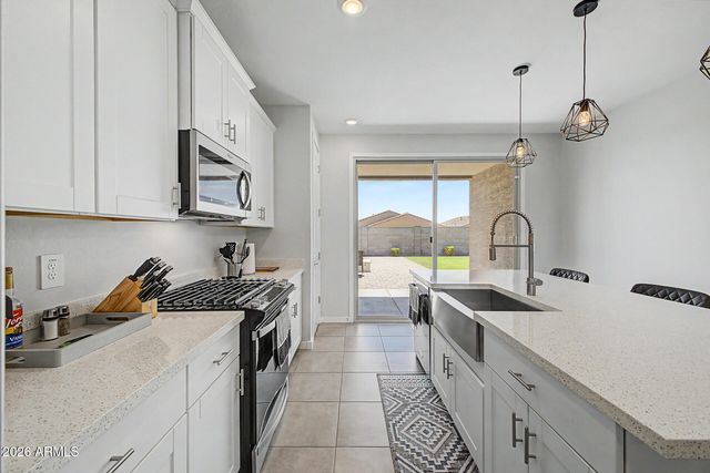 17315 W MISSION Lane, Waddell, AZ 85355