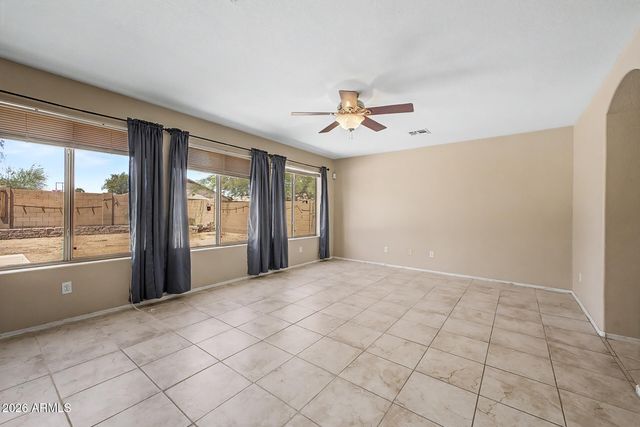 7410 W JONES Avenue, Phoenix, AZ 85043