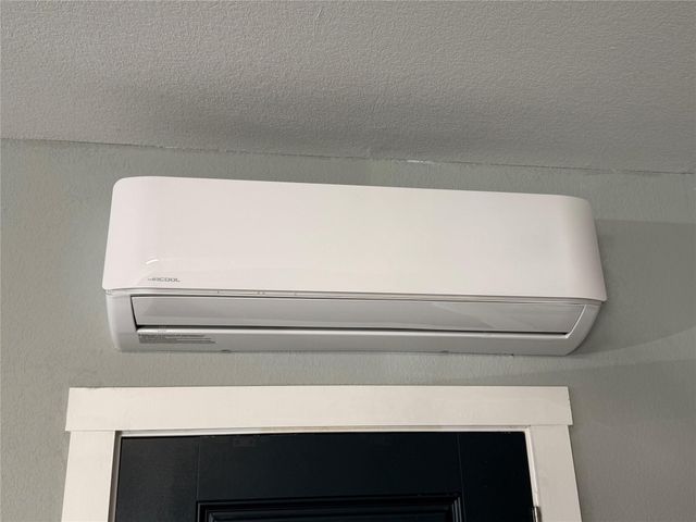 410 Summit Ridge DR N, Point Venture, TX 78645