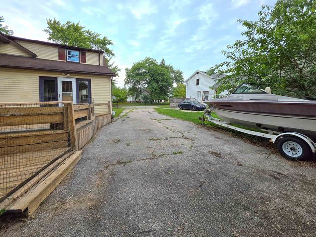 1306 Bradfield Street, Bay City, MI 48706