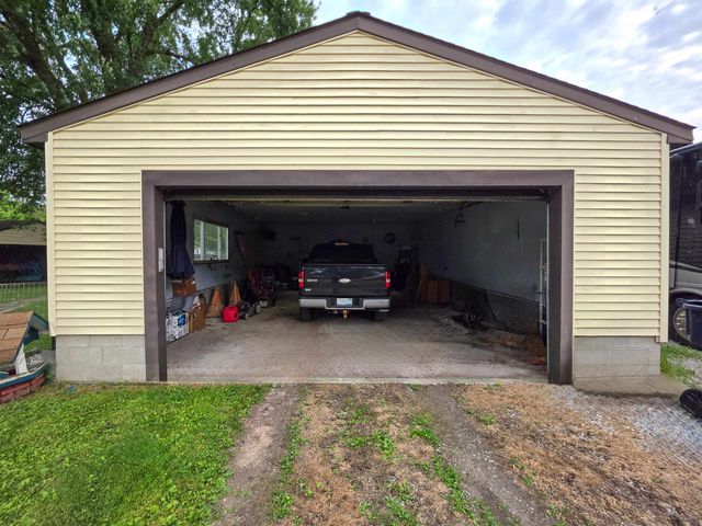 1306 Bradfield Street, Bay City, MI 48706