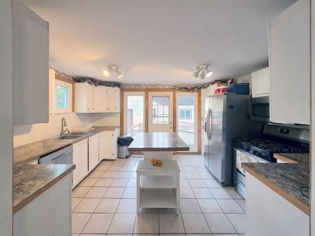 1306 Bradfield Street, Bay City, MI 48706