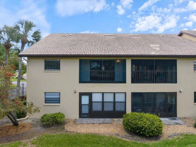 335 THREE LAKES LANE B, Venice, FL 34285