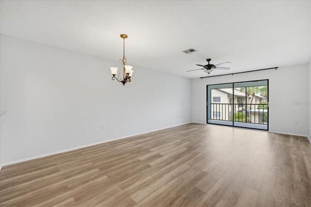 335 THREE LAKES LANE B, Venice, FL 34285