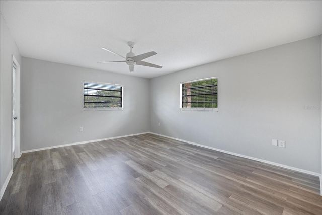 335 THREE LAKES LANE B, Venice, FL 34285