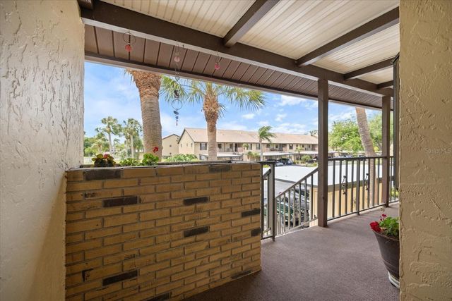 335 THREE LAKES LANE B, Venice, FL 34285