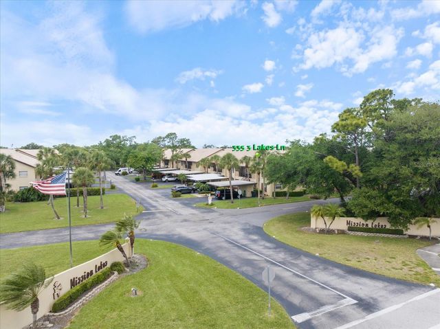 335 THREE LAKES LANE B, Venice, FL 34285