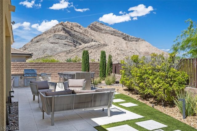 3060 Full Lotus Drive, Las Vegas, NV 89138