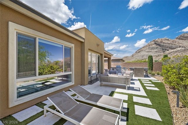 3060 Full Lotus Drive, Las Vegas, NV 89138