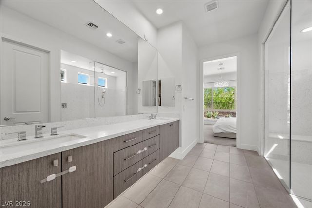 3060 Full Lotus Drive, Las Vegas, NV 89138