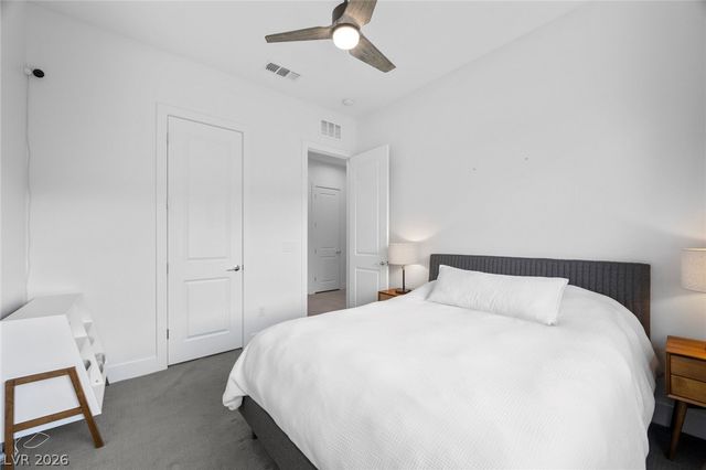 3060 Full Lotus Drive, Las Vegas, NV 89138