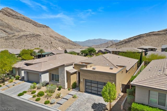 3060 Full Lotus Drive, Las Vegas, NV 89138