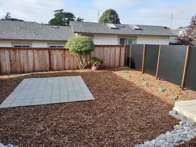 Dela Rosa Avenue, Monterey, CA 93940