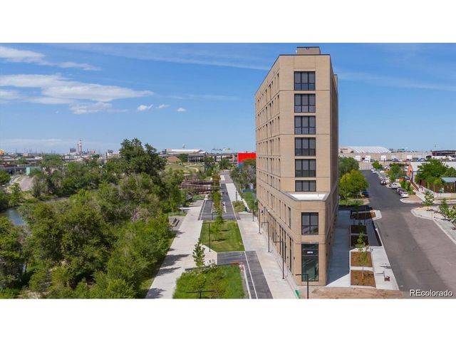 3575 Chestnut Pl 202, Denver, CO 80216
