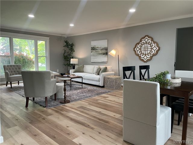 321 Grimsby Road, Tonawanda, NY 14223
