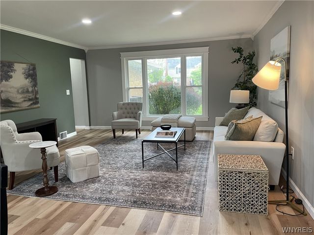 321 Grimsby Road, Tonawanda, NY 14223