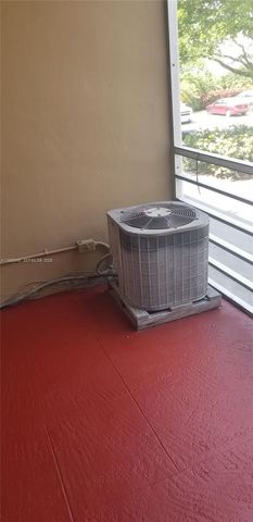 5500 SW 77th Ct 204, Miami, FL 33155