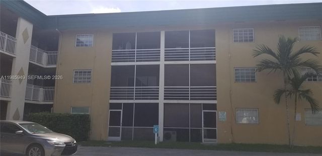 5500 SW 77th Ct 204, Miami, FL 33155