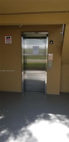 5500 SW 77th Ct 204, Miami, FL 33155